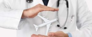 Quelles différences entre une assurance santé internationale et une couverture voyage ?