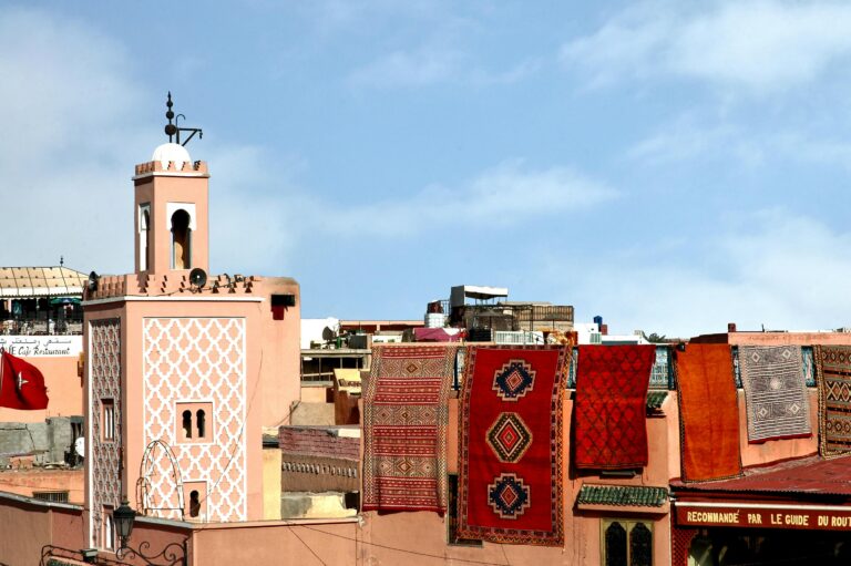 Où dormir à Marrakech sans se tromper : quartiers, budgets et bons plans